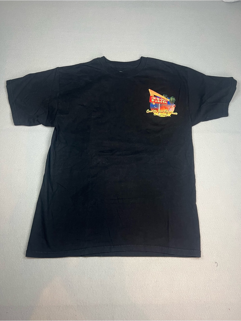 In-N-Out Burger California short sleeve t-shirt size medium
